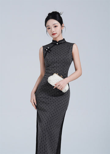 Black Textured Sleeveless Qipao Dress