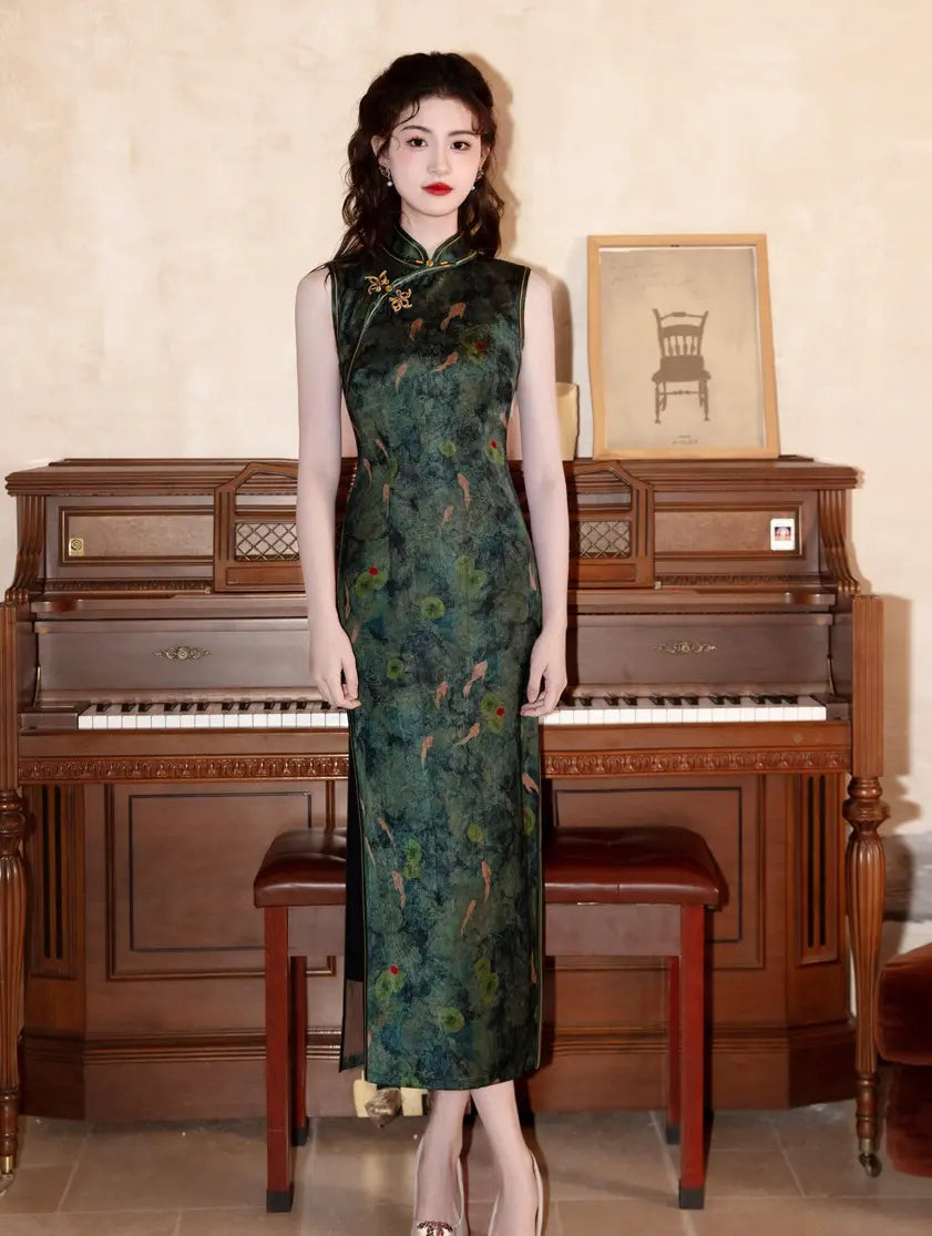 Dark Green Koi Pond Sleevess Qipao Dress