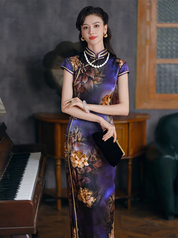 Vintage-Inspired Purple Silk Qipao with Floral Print