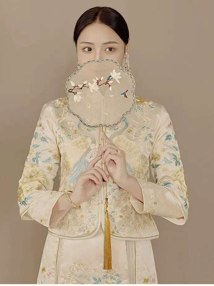 Chinese Wedding Off White Qun gua Dress with Peacock for bride and dragon tang suit for groom