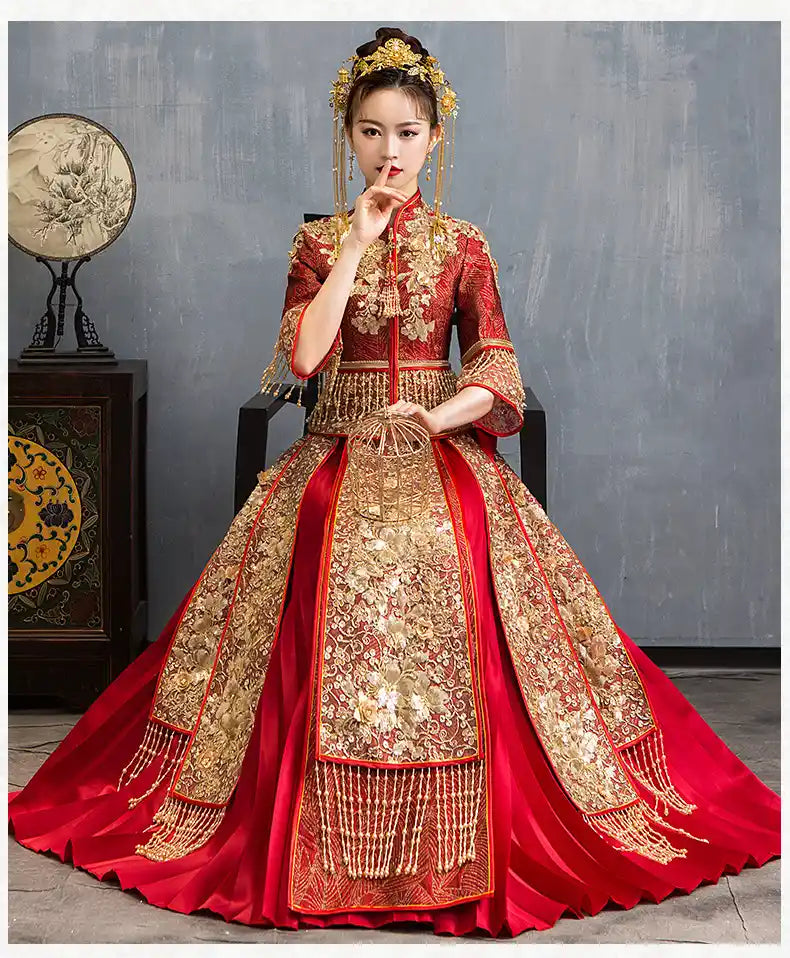 Traditional Red Glittering Qun Kwa Wedding Dress – Traditional Chinese Bridal Attire on a gray background