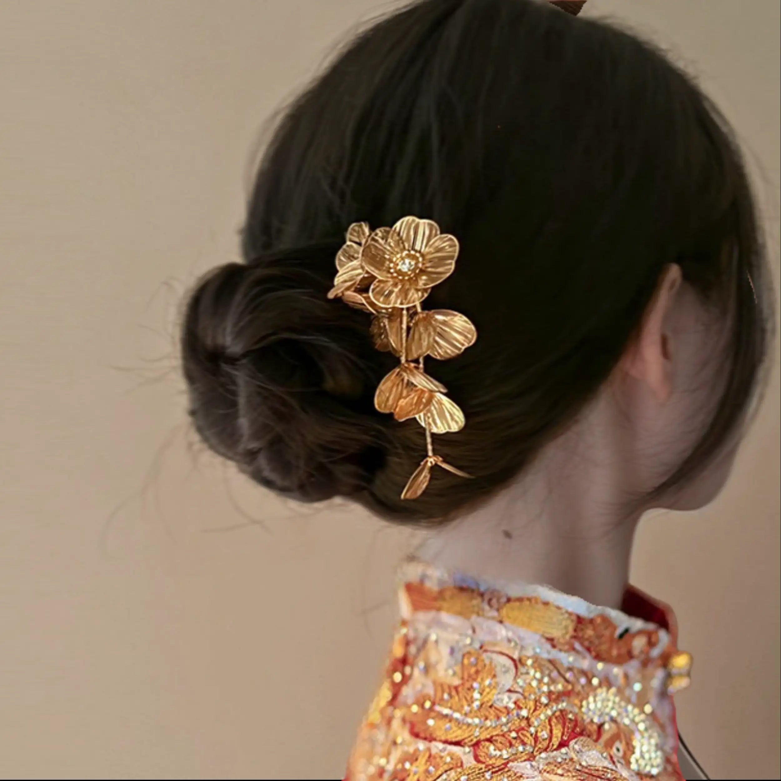 Golden Flower Petals Hair Pin for bride