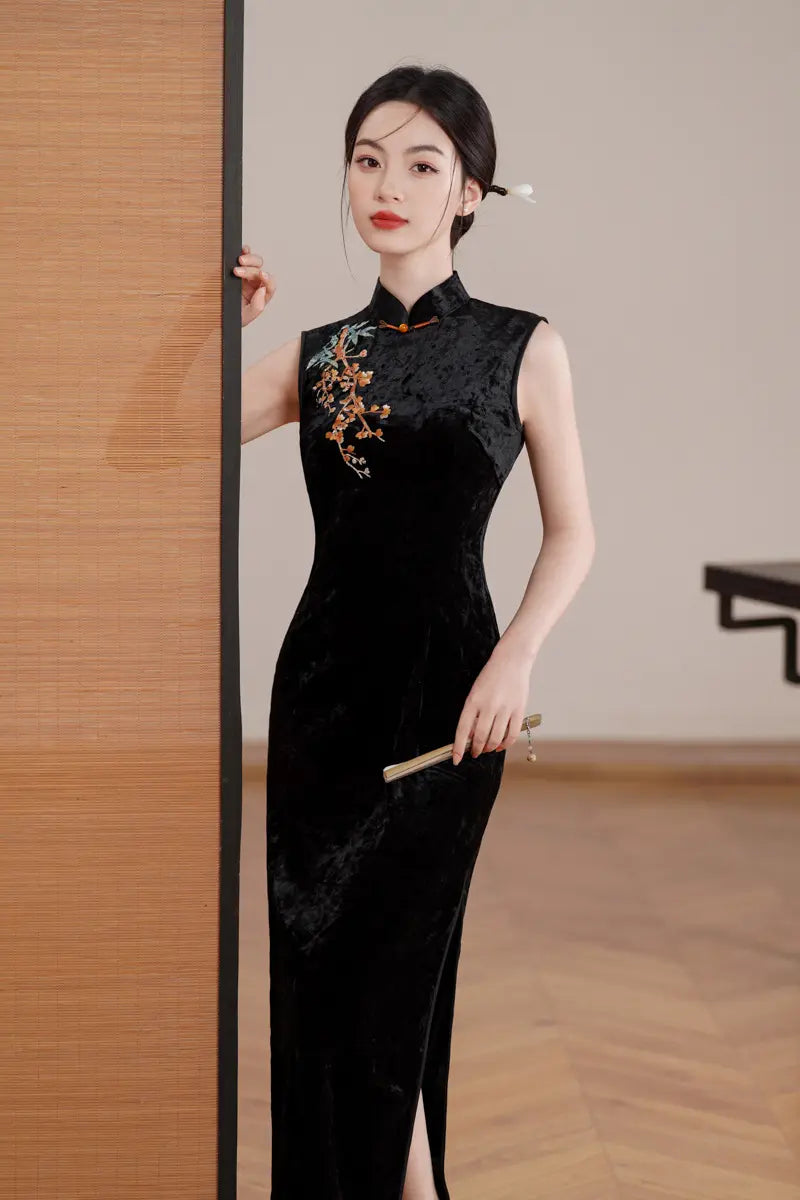traditional chinese dress black Elegant Sleeveless Summer Cheongsam Qipao – Oriental Me SIZE:US 10 Neckline:Halter female black hanfu dress Sultry Moment Satin Backless lo enviaremos en un
