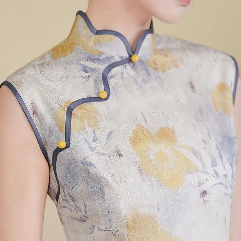 Chinese Sleeveless White Floral Qipao Dress with gold flower