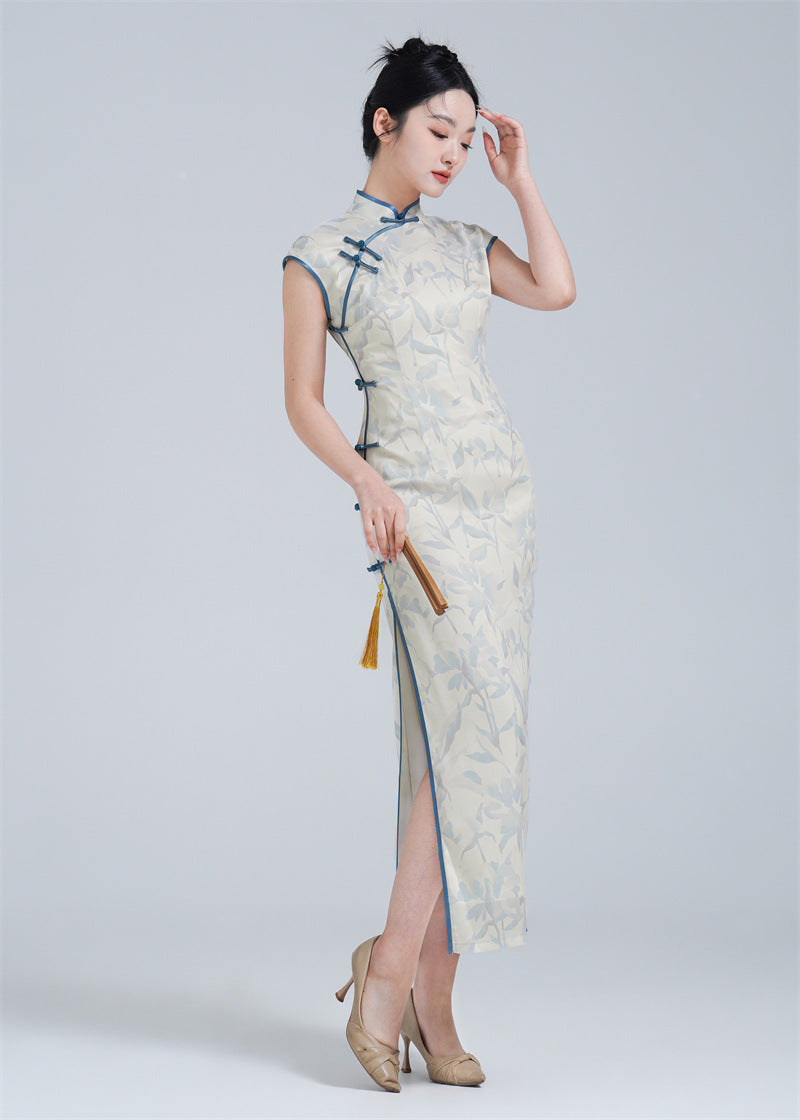 ankle length sleeveless white and blue cheongsam dress for prom and formal events