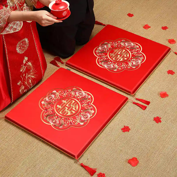 Luxury Red Satin Double Happiness Embroidered  Kneeling Pad for chinese wedding tea ceremony