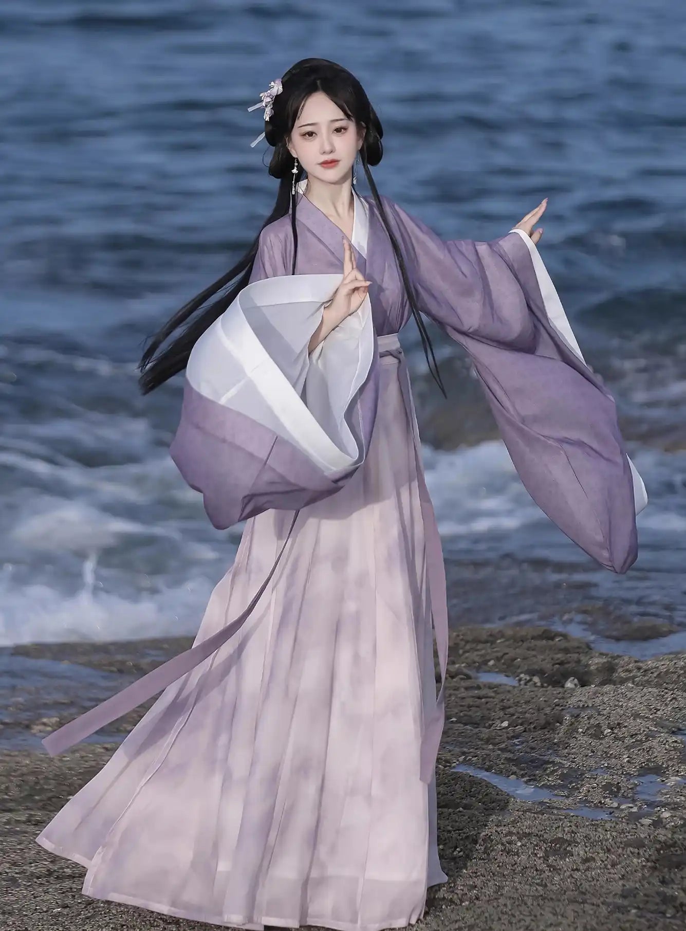 Purple Chinese Wei Jin-style Flowing Hanfu dress