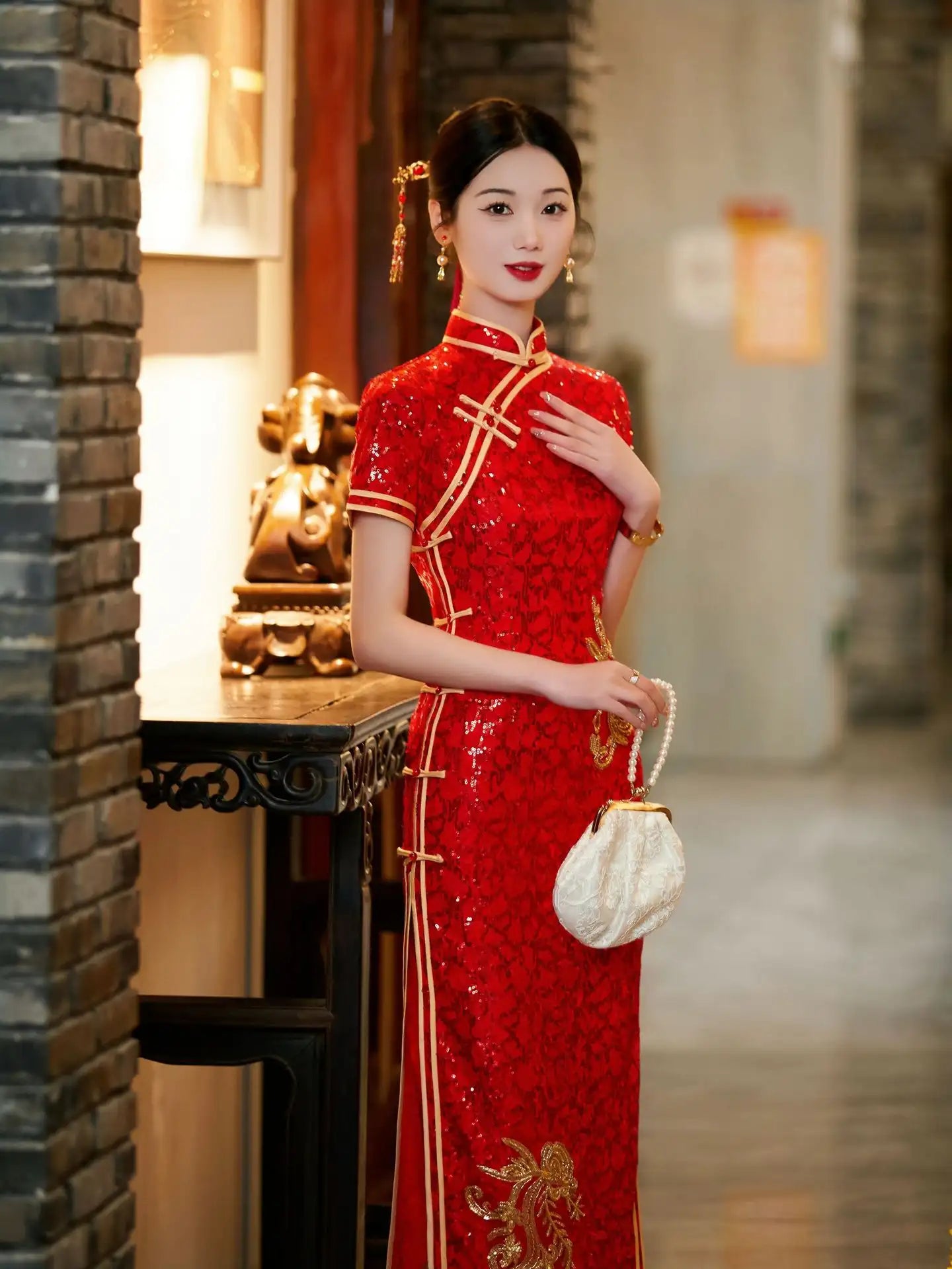 Traditional Chinese wedding Red Sequin Qipao Cheongsam with Gold Flower