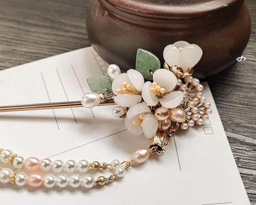 Jade Look Alike Floral Hair Stick | Cosmos - Oriental Me