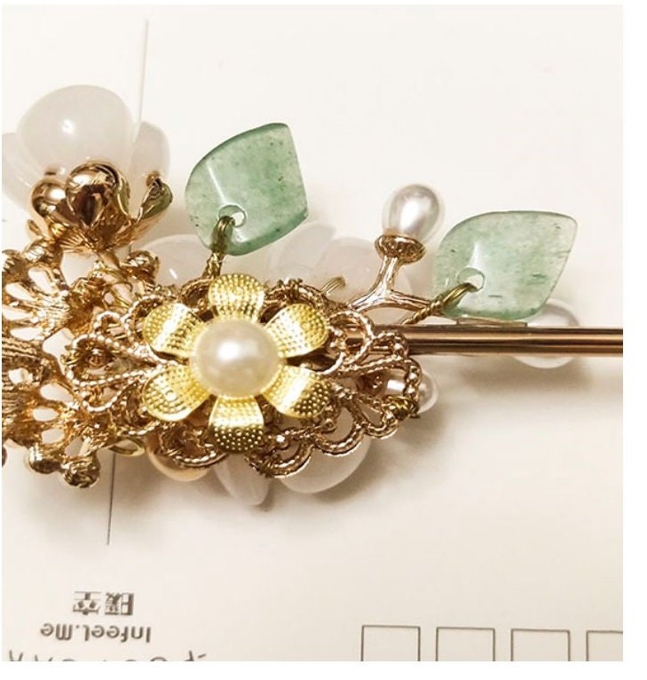 Jade Look Alike Floral Hair Stick | Cosmos - Oriental Me