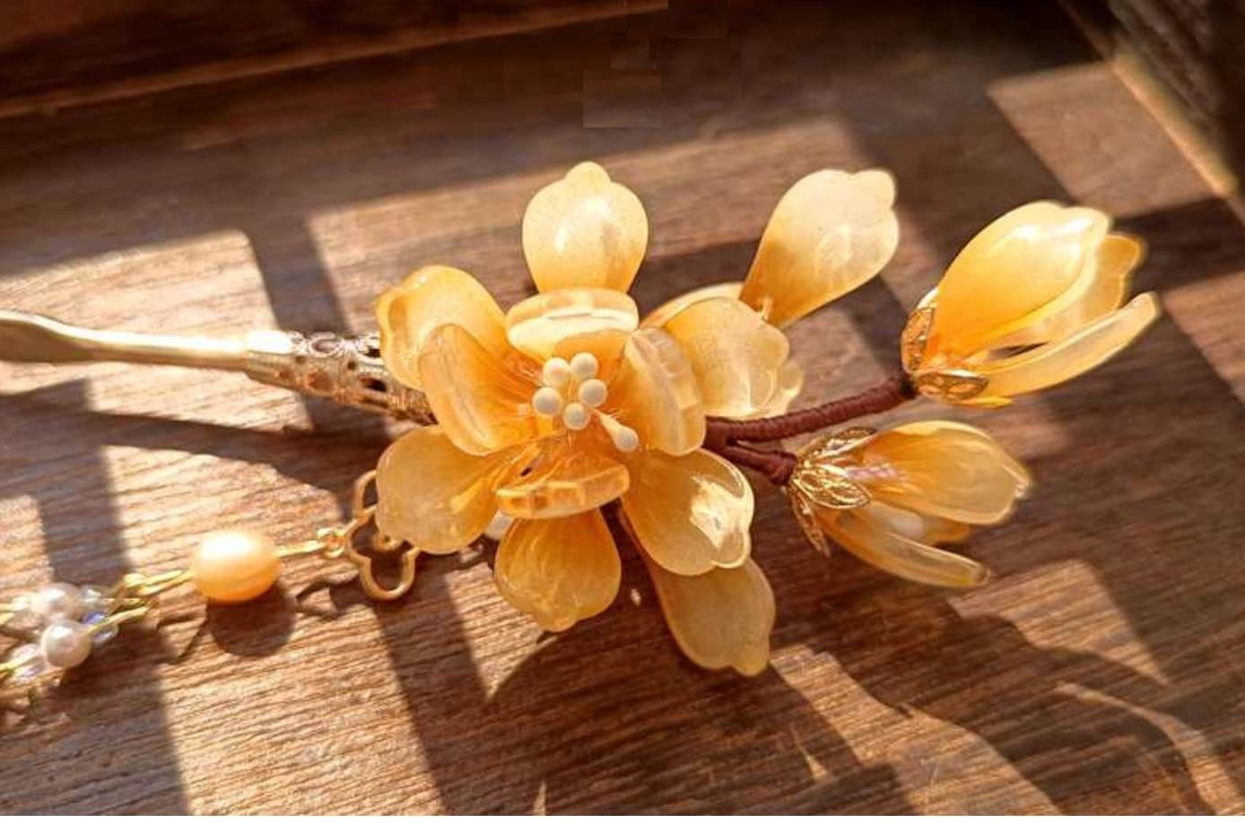 Jade Look Alike Floral Hair Stick| Magnolia - Oriental Me