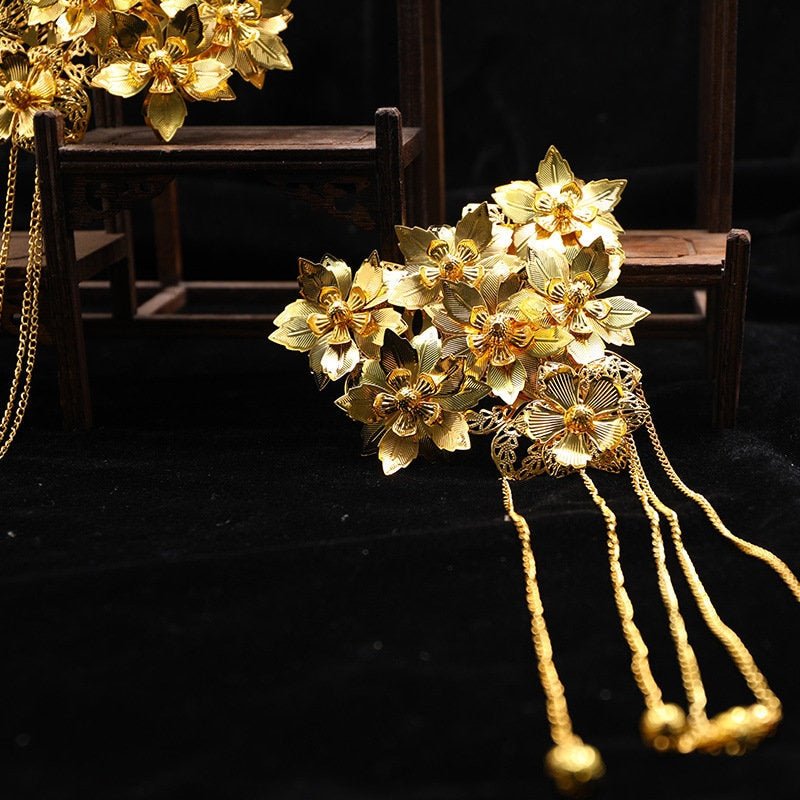 Goldene Blumenhaarteile für die Braut (1 Paar)