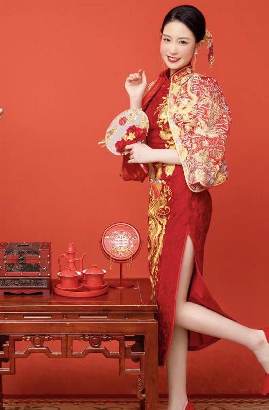 Choices of Outfit for Bride, Groom, and Family Members for a Traditional Chinese Wedding