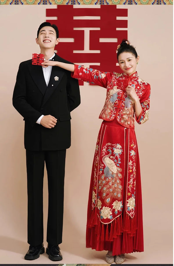 Red Traditional Chinese Wedding Bridal Qun kwa dress with peacock/ pheonx embroidery