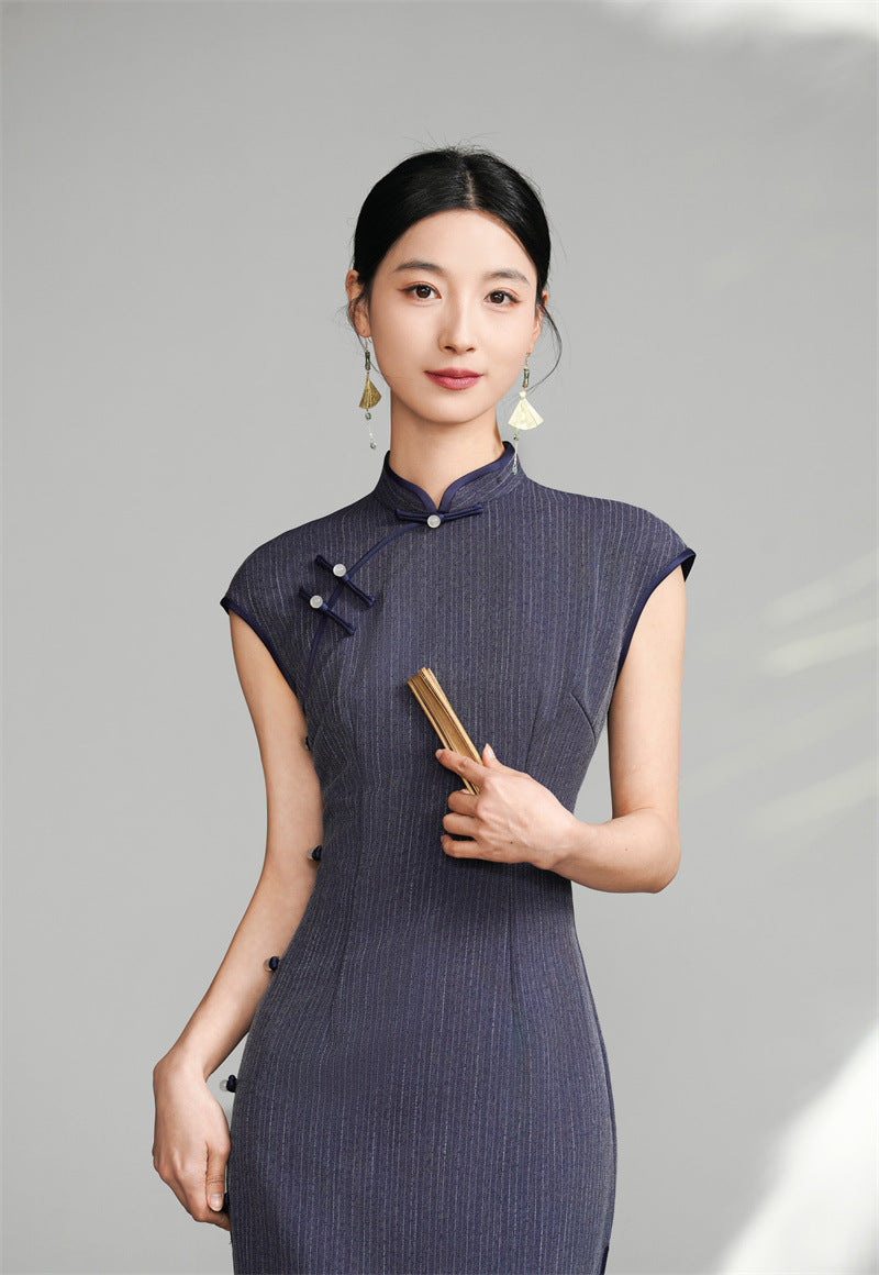 Cap Sleeve Qipao Dress With  Pinstripe pattern