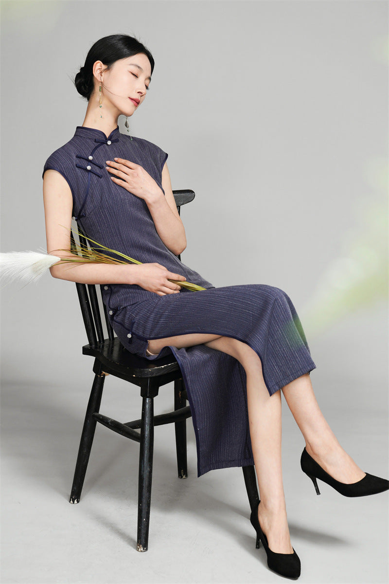 Cap Sleeve Qipao Dress With  Pinstripe pattern