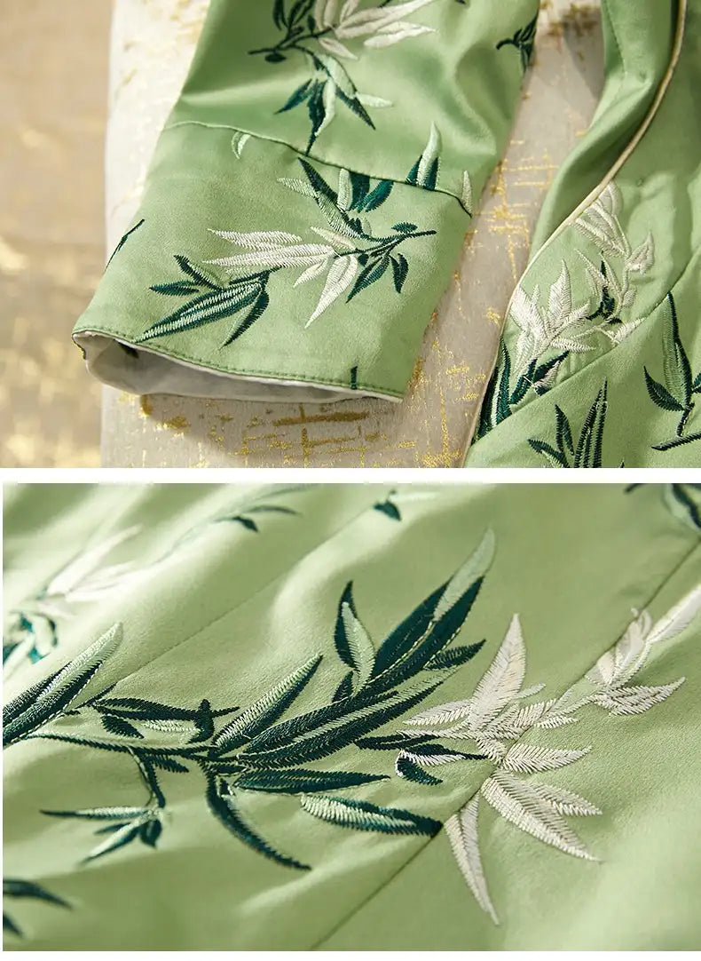 Grünes, modernes chinesisches kurzes Qipao-Kleid mit Bambusblättern