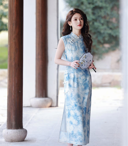Robe Qipao sans manches bleu ciel et blanche