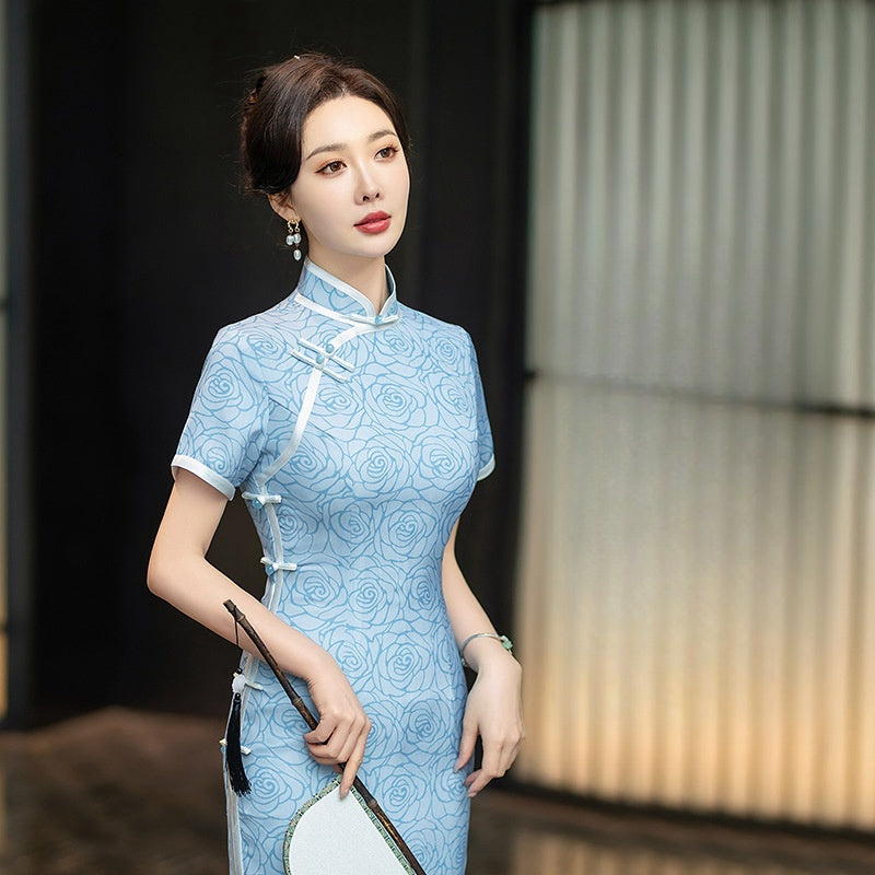 modern chinese Blue Floral Cheongsam Qipao Dress closeup