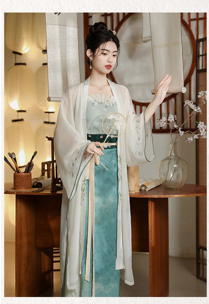 Teal & Ivory Embroidered Three-Piece Song Dynasty Hanfu Dress