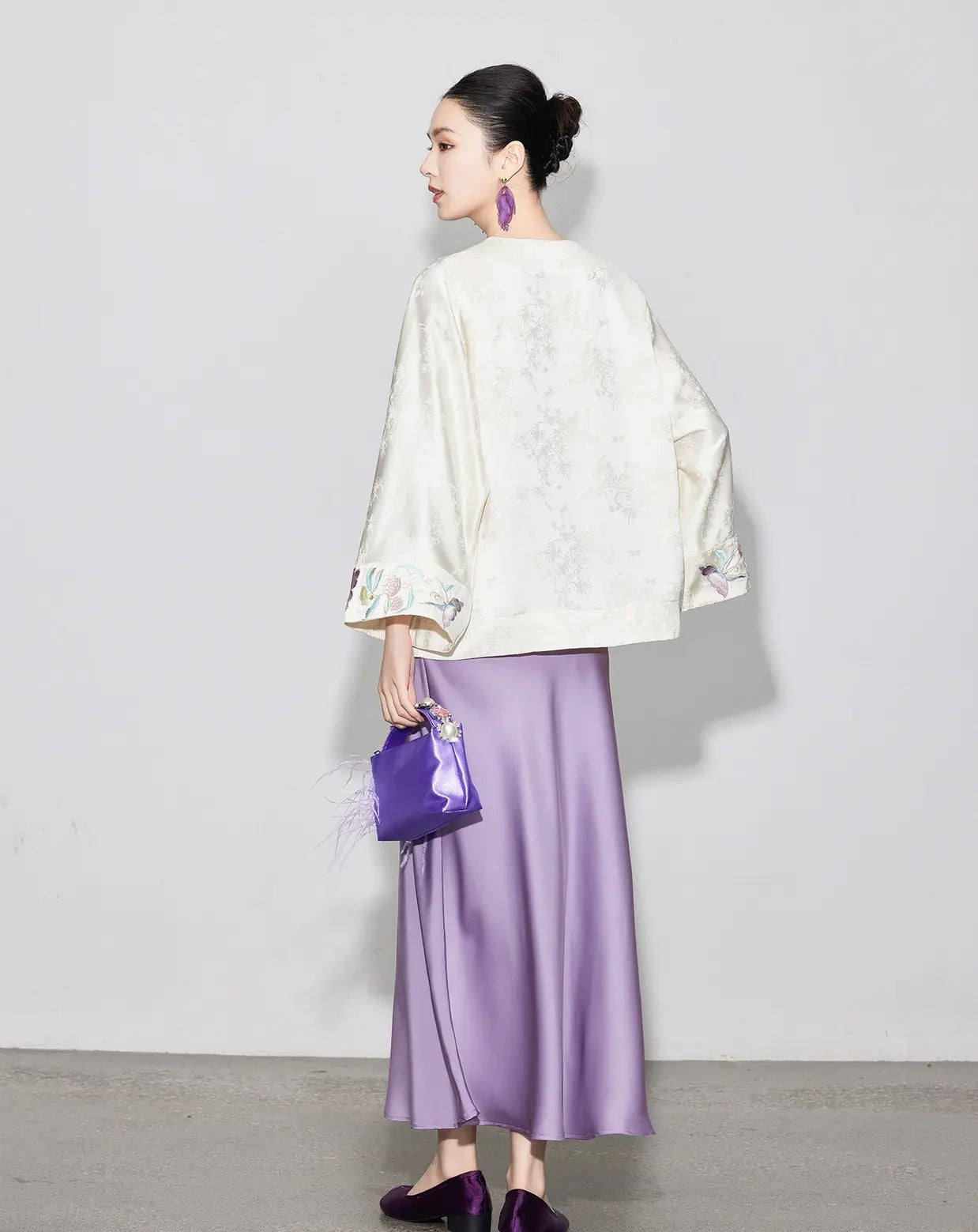 Modern Chinese Style Ivory & Lavender Top & Skirt