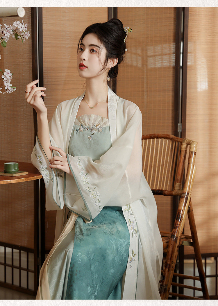 Teal & Ivory Embroidered Three-Piece Song Dynasty Hanfu Dress