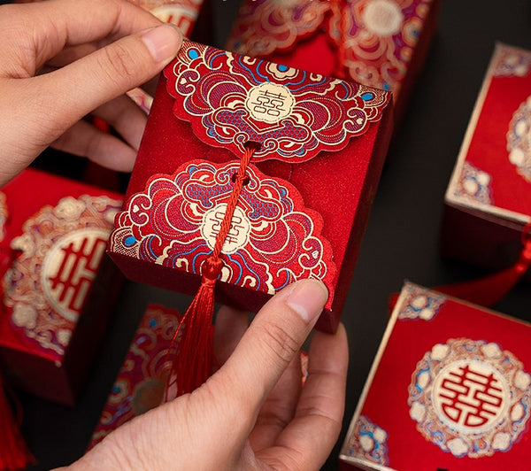 red Double happiness wedding favor box with tassel for chinese wedding