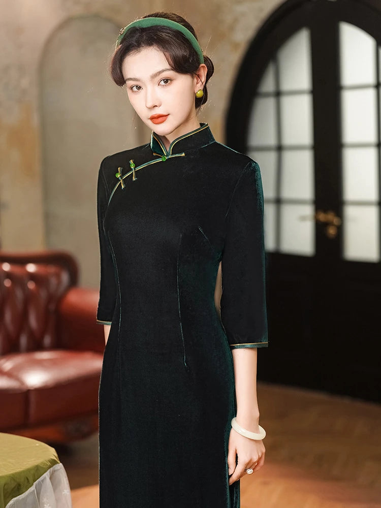 Vintage Emerald Green Velvet Long Sleeves Chinese Cheongsam Evening Dress – Oriental Me