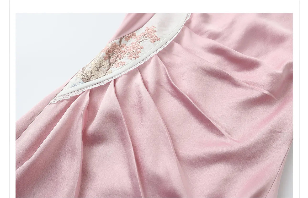 Qipao chinois rose sans manches avec drapé sur le côté