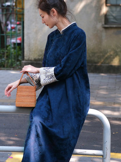 Model in blue Floral Ramie Cotton Long Sleeves Loose Qipao Cheongsam Dress looking into bag