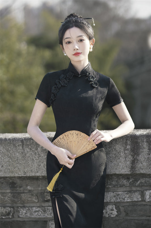Black Modernised Chinese Qipao Cheongsam Dress With 3D Rose Flowers