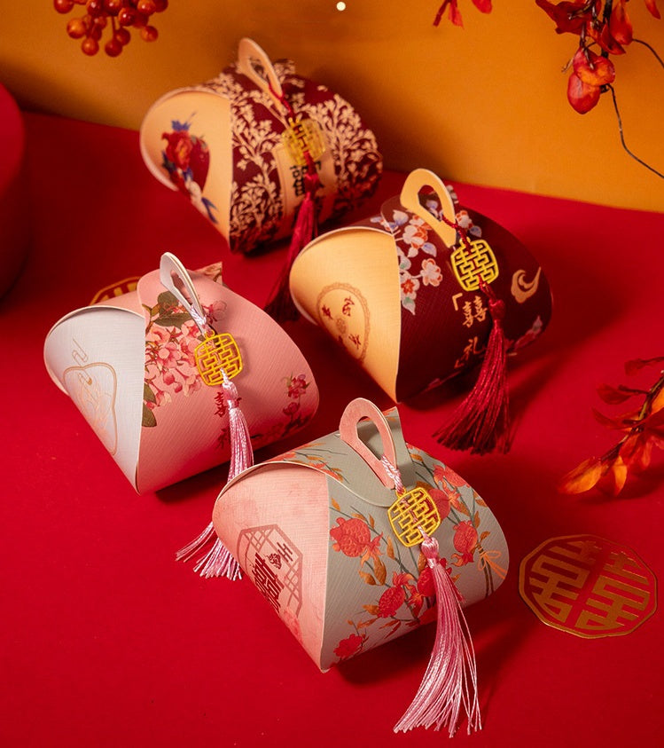 Floral  Favor Box With Double Happiness Tassel 
