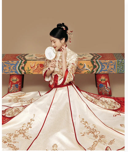 Red and gold traditional chinese wedding qun kwa dress 