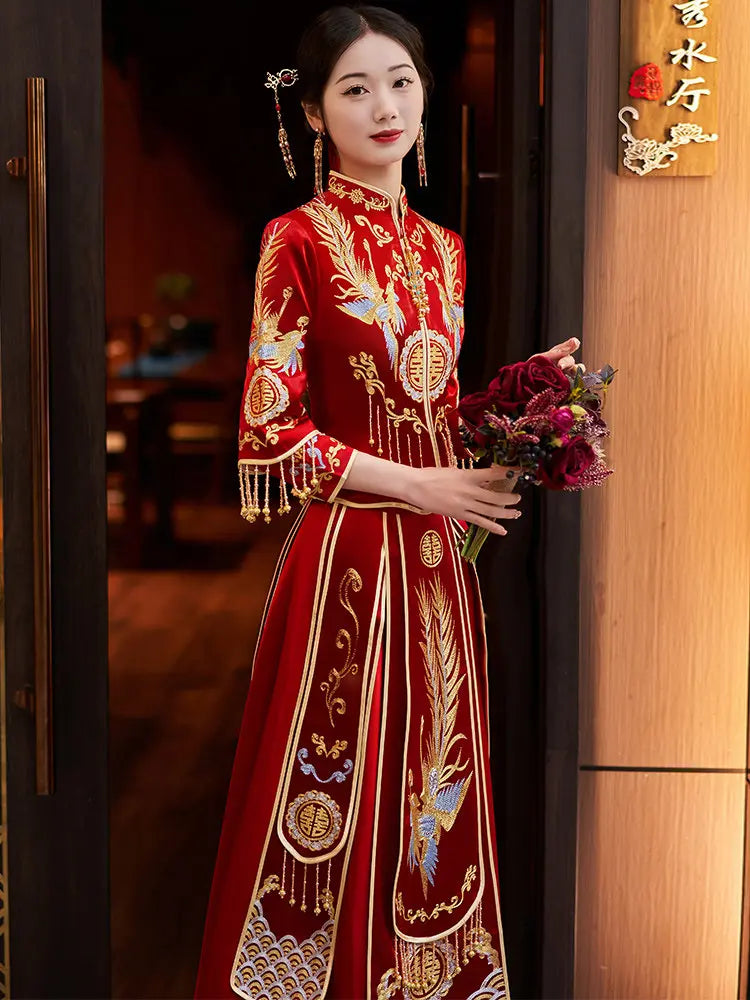 Traditional Red Chinese Bridal Xiuhe Phoenix Wedding Gown