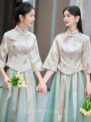 Grünes Qipao-Cheongsam-Kleid für Brautjungfern