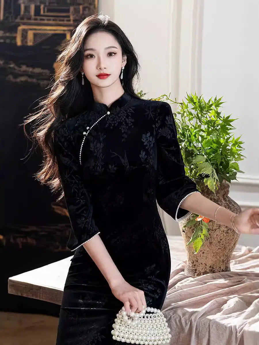 Black/Blue 3/4 Long Sleeves Velvet Jacquard Qipao with Pearl Trim