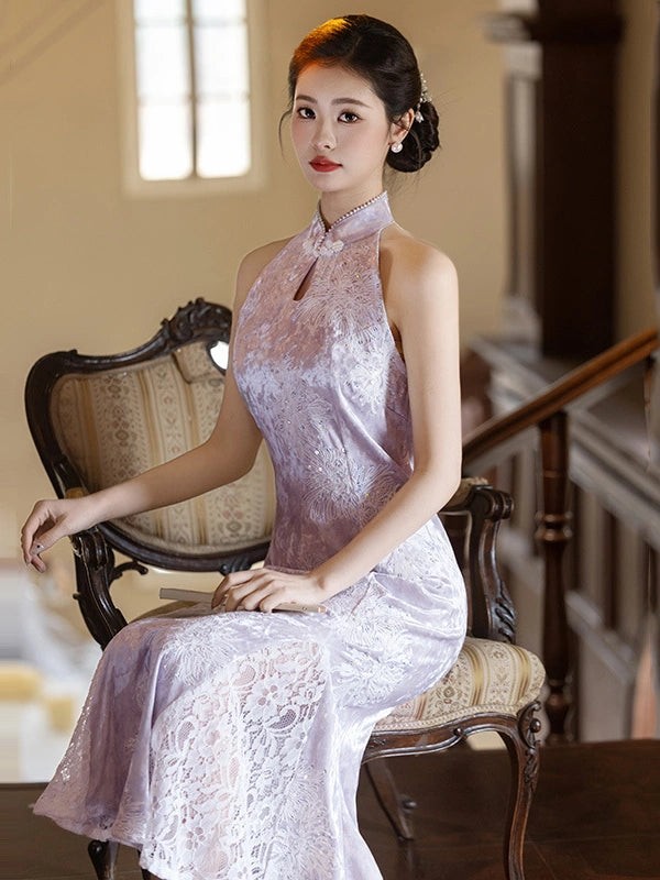 Qipao sirène moderne en dentelle et sequins lavande à col licou
