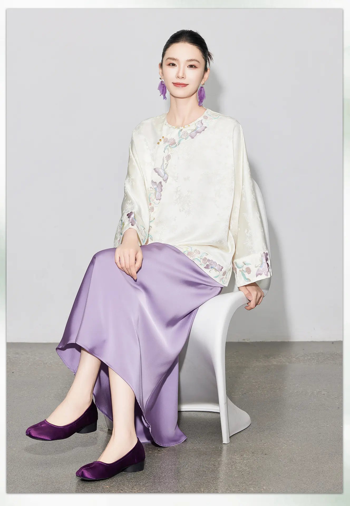 Modern Chinese Style Ivory & Lavender Top & Skirt