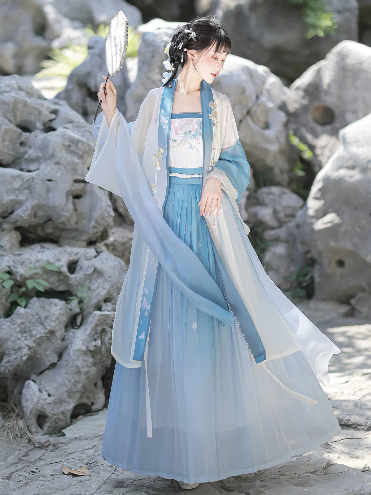 Blue and White  Song Dynasty Chinese Hanfu Dress