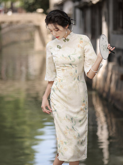 Floral Lace-Trimmed Qipao Dress