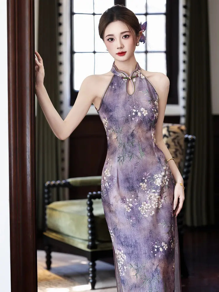 Neckholder-Midikleid mit Blumenmuster, Cheongsam und Qipao