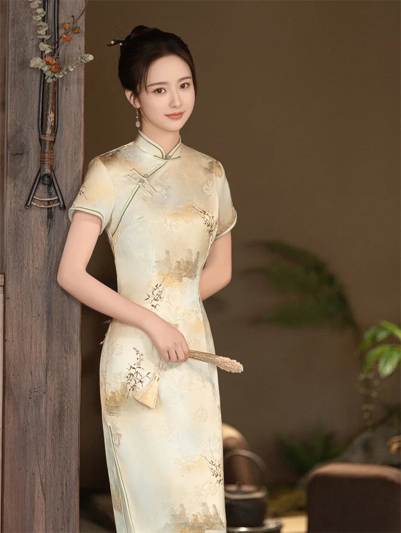 Robe Qipao Cheongsam à motif de roses blanches