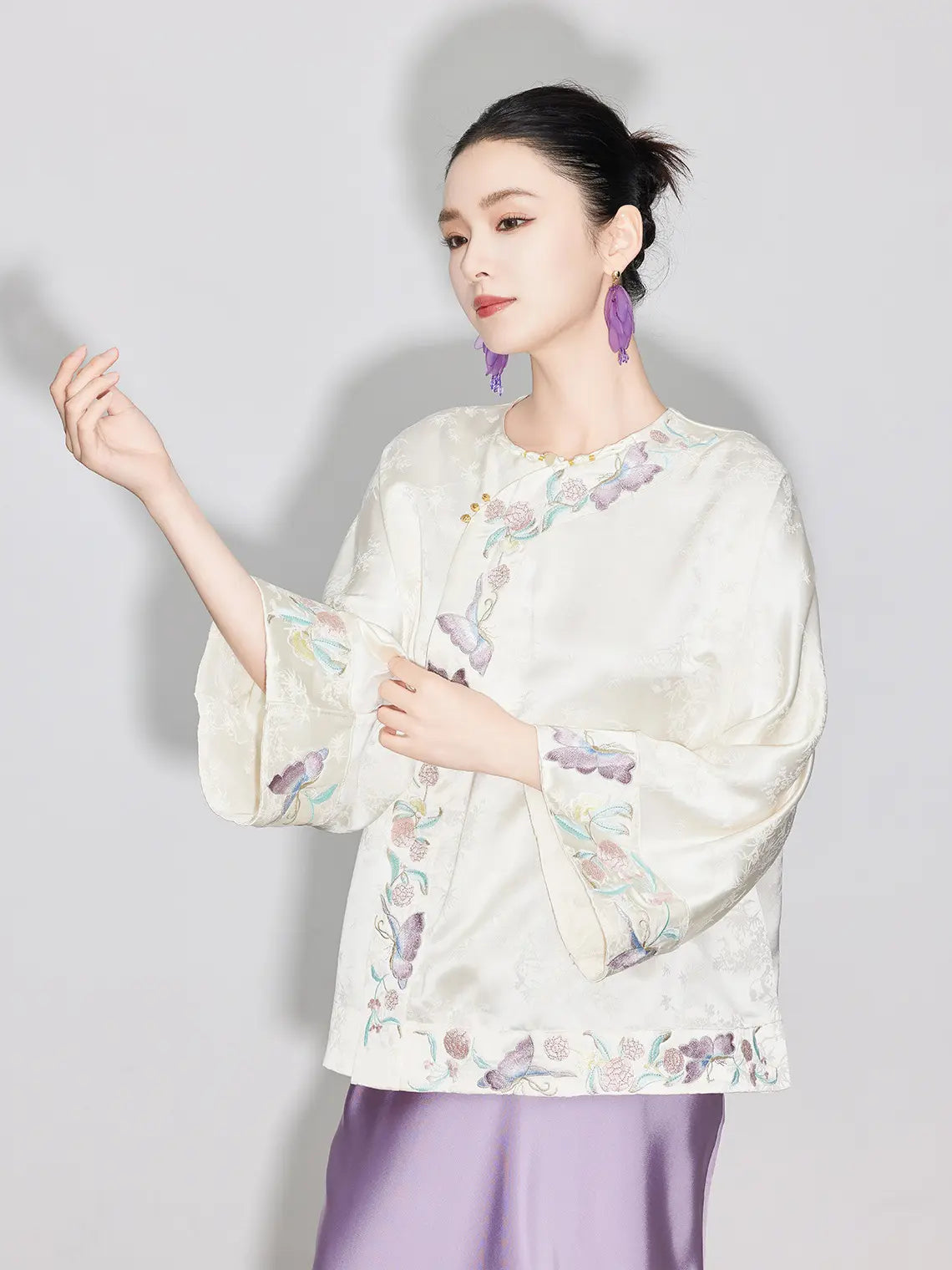 Modern Chinese Style Ivory & Lavender Top & Skirt