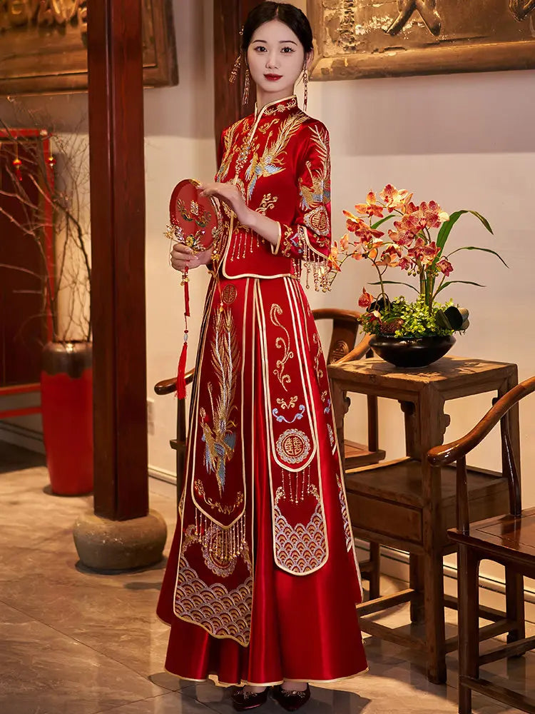 Traditional Red Chinese Bridal Xiuhe Phoenix Wedding Gown