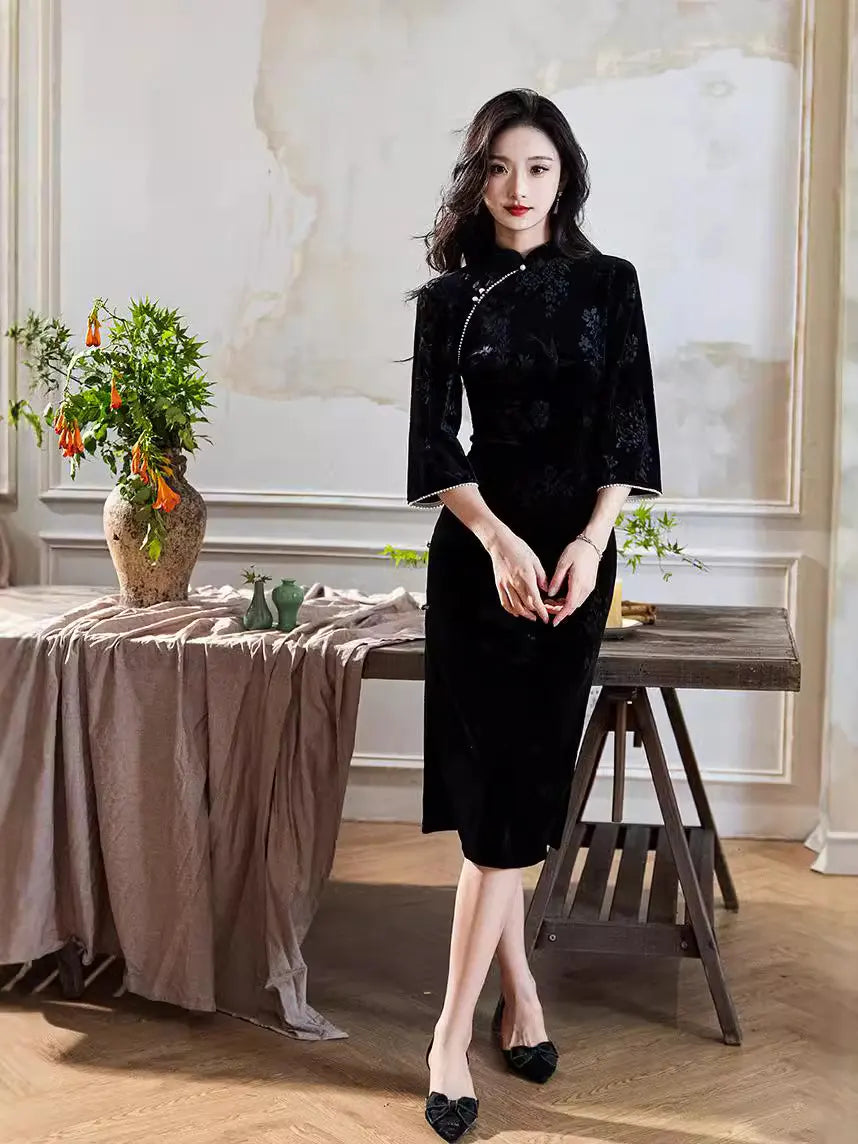 Black/Blue 3/4 Long Sleeves Velvet Jacquard Qipao with Pearl Trim