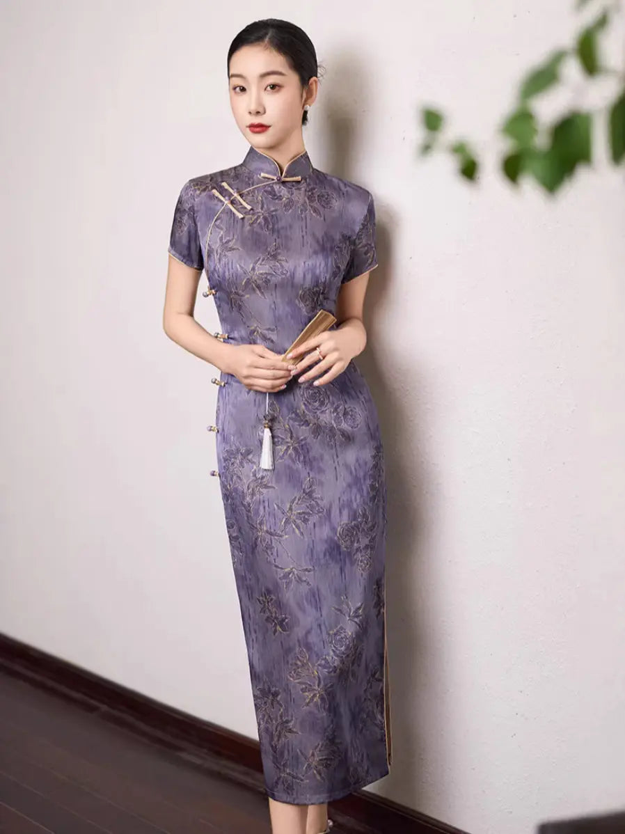 Qipao longue à fleurs lavande vintage