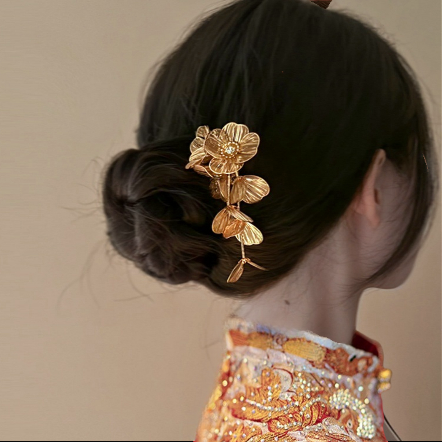 Golden Flower Petals Hair Pin