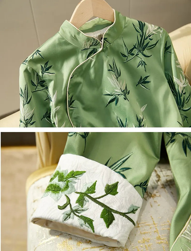 Grünes, modernes chinesisches kurzes Qipao-Kleid mit Bambusblättern