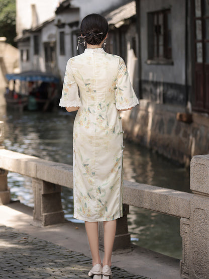 Floral Lace-Trimmed Qipao Dress