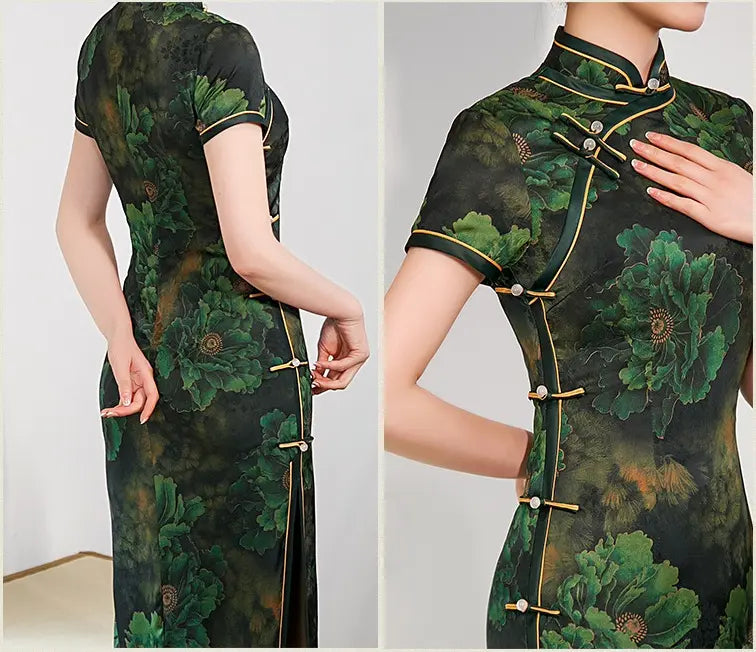 Dunkelgrünes Qipao-Kleid mit Blumenmuster | Pfingstrose